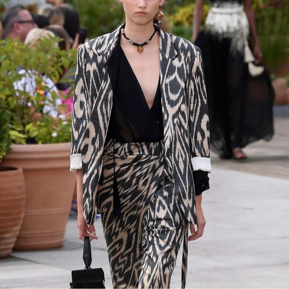 Oscar De La Renta SS19 Runway Ikat Print Caftan Silk Blend Blazer Size 10 - Picture 2 of 16